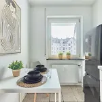 Schoene Balkon Wlan Zentrale Lage *