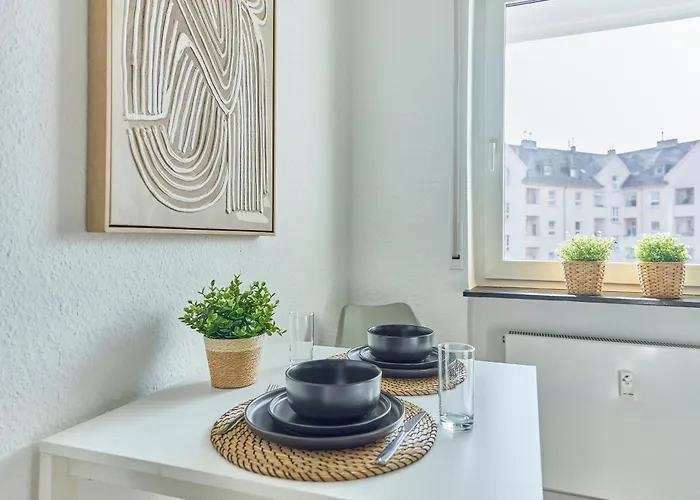 Schoene Balkon Wlan Zentrale Lage 公寓