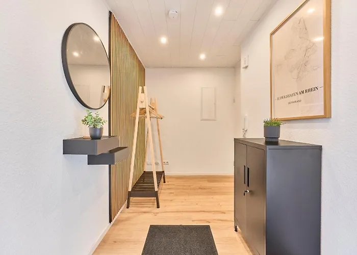 Schoene Balkon Wlan Zentrale Lage 公寓 *