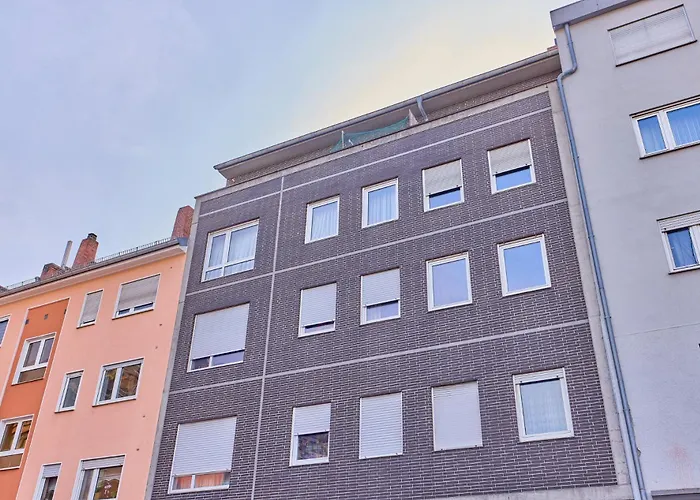 Schoene Balkon Wlan Zentrale Lage 莱茵河畔路德维希港